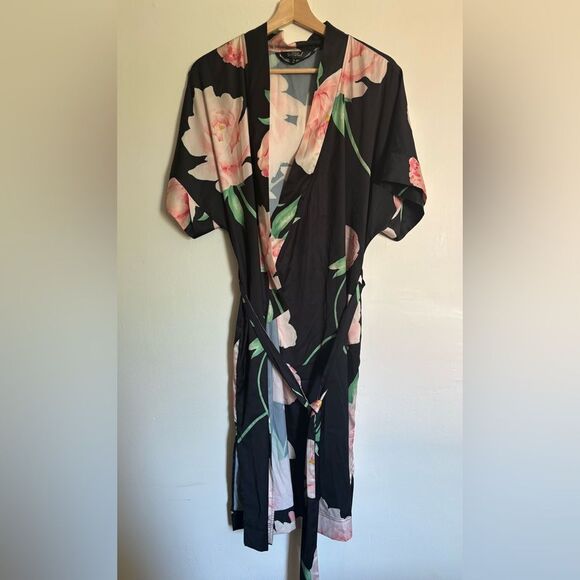 Soma Sensual Satin Black Floral Kimono Robe S/M - Picture 5 of 10